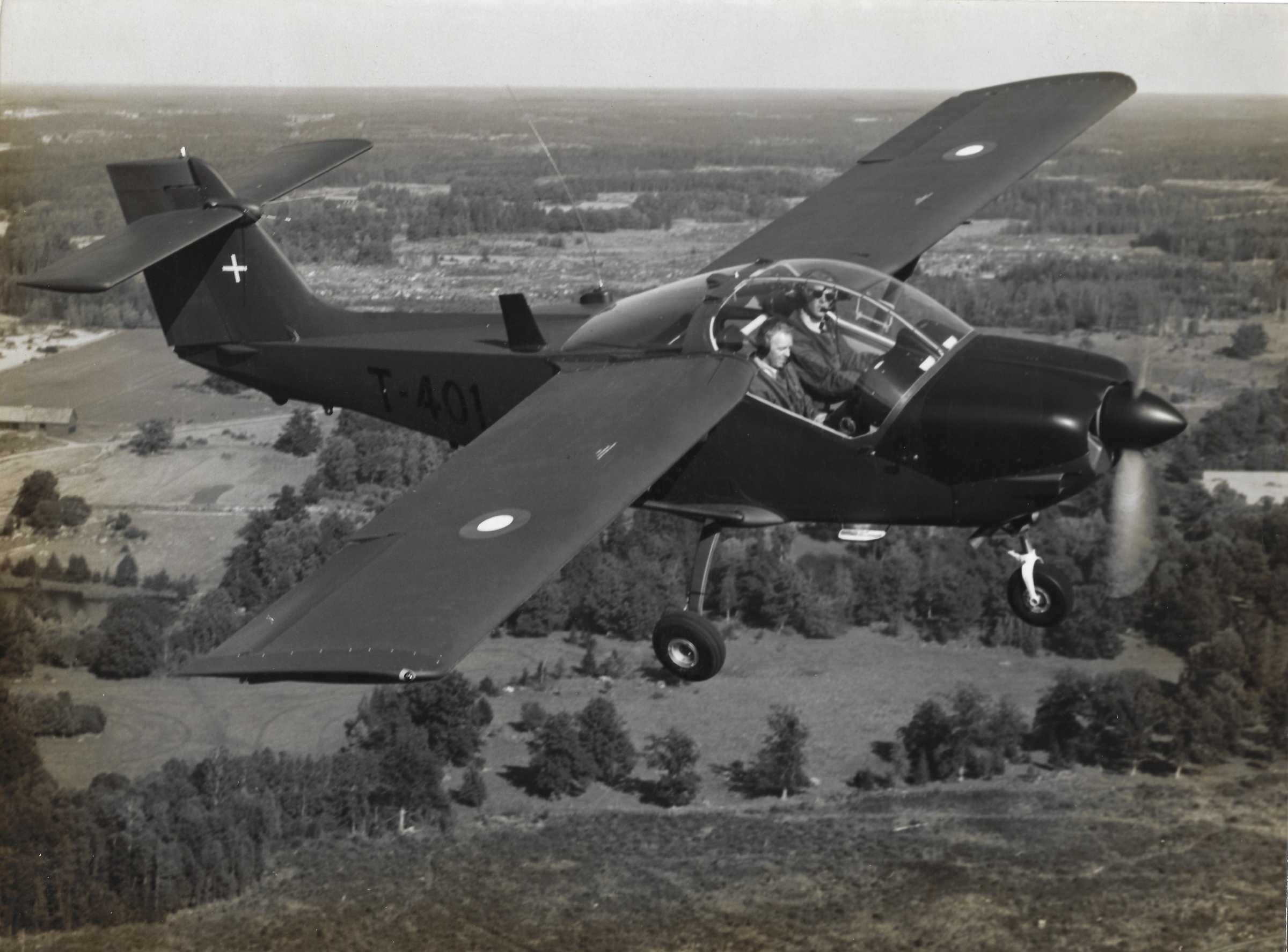 Danish Air force SAAB Supporter T-17 piston engined multi- purpose aircraft. photo - Saab Scania LOW