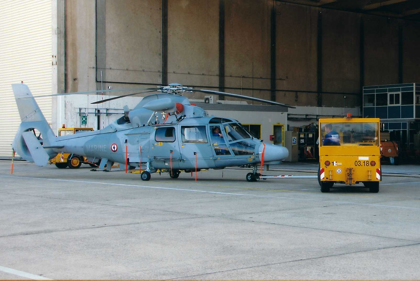 Eurocopter AS365 Dauphin (3) low