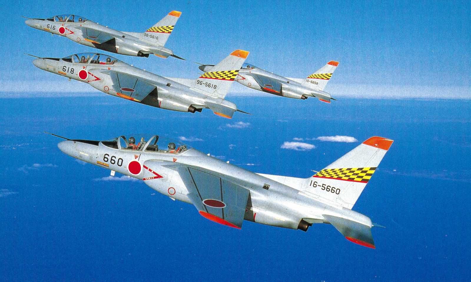 Kawasaki - T4
