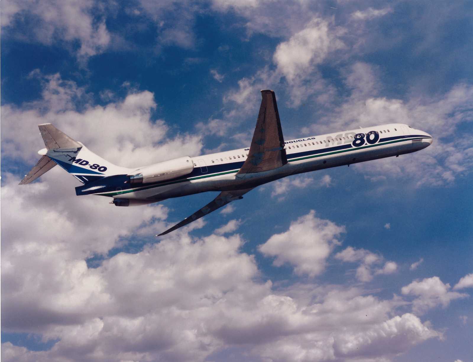 McDonnel Douglas MD 80 short to medium range twin jet aircraft.1 Photo - McDonnel Douglas 1